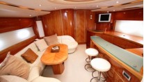 Princess Yacht PURA VIDA -  Salon